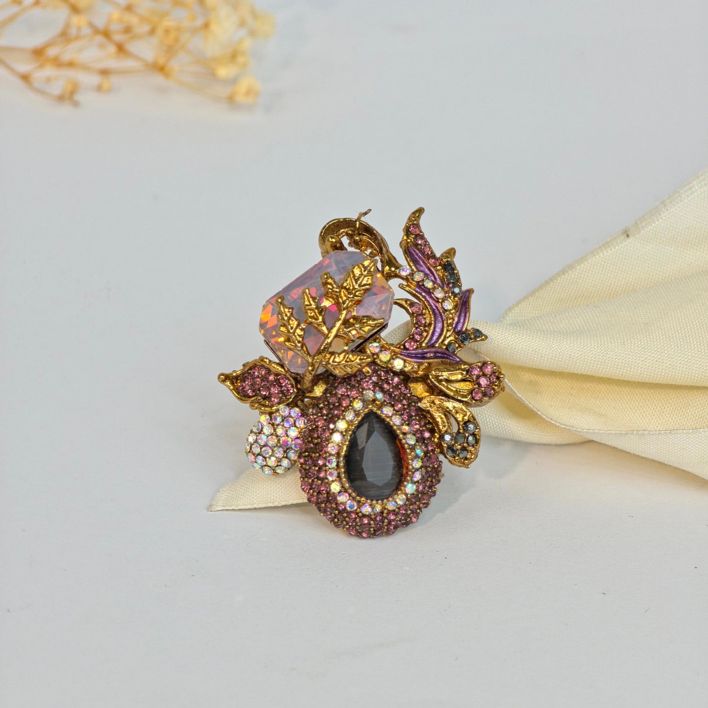 Verdant Paisley Turkish Ring