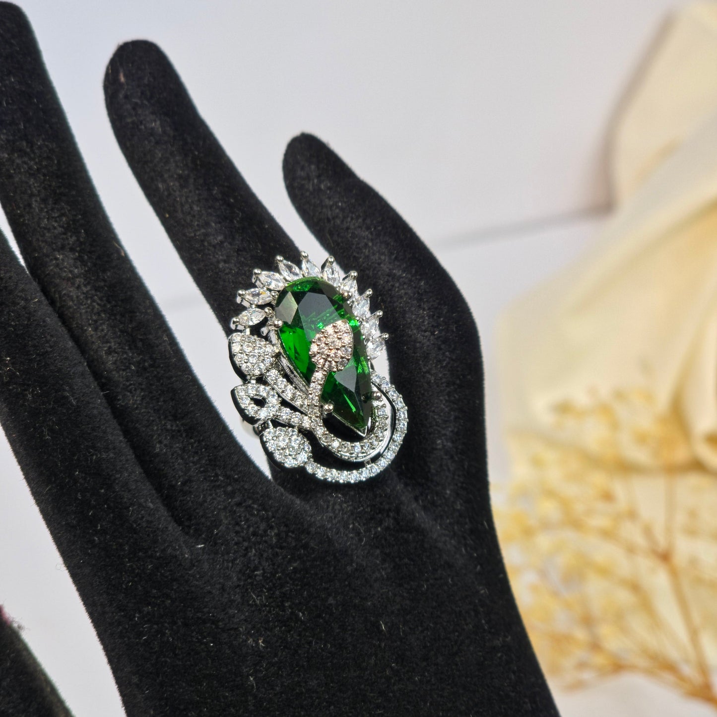 Papillon Majesty Statement Ring
