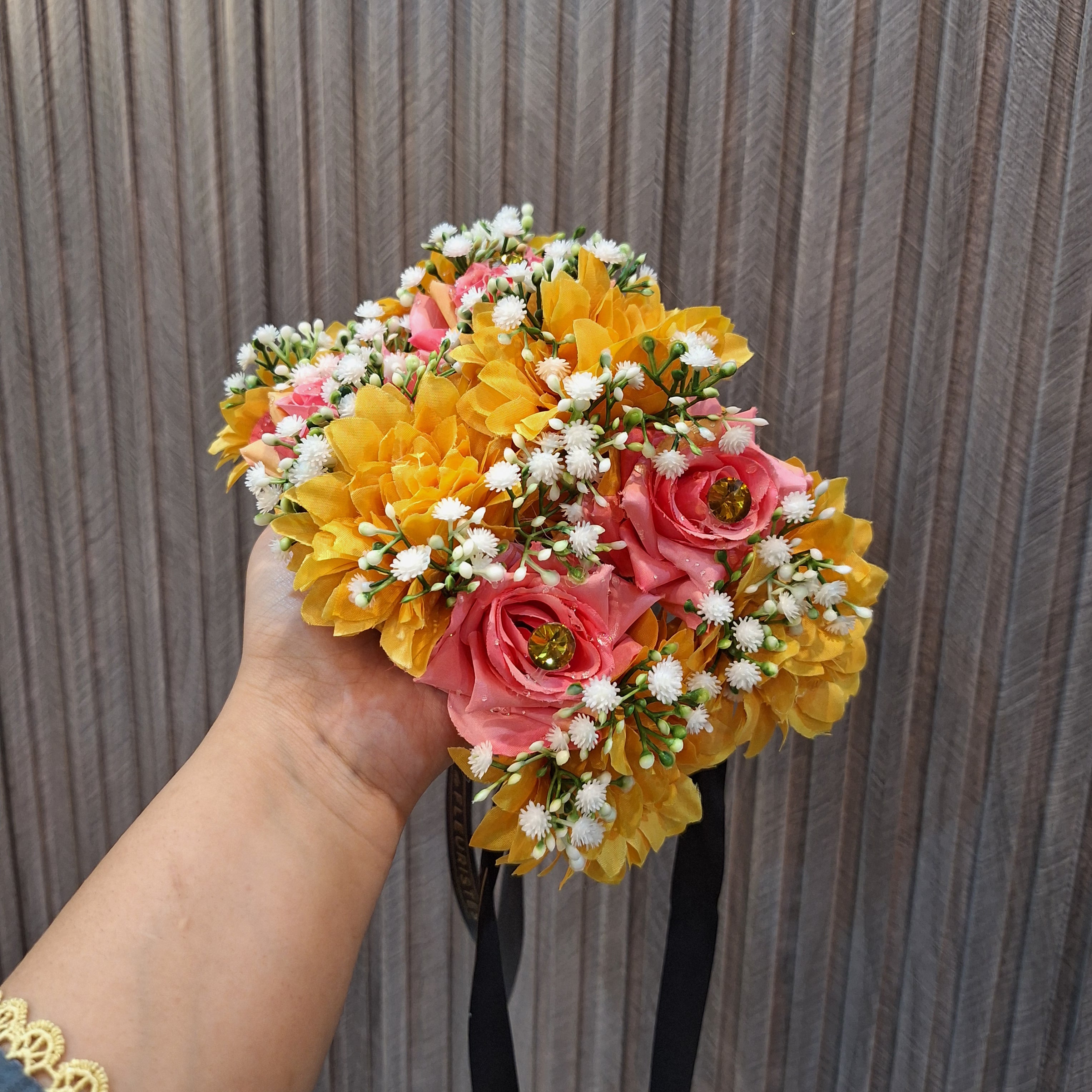 Blush floral bracelet